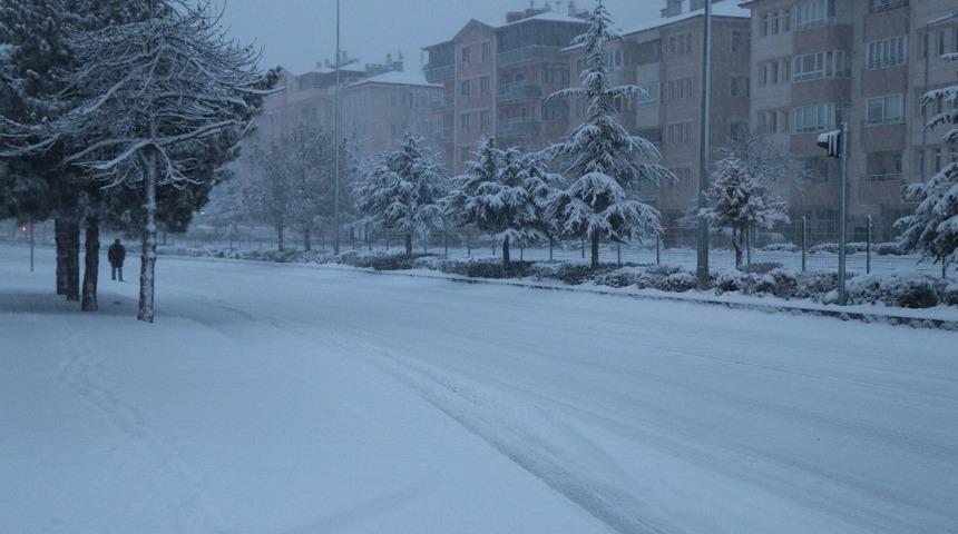 Nevşehir&rsquo;de kar kalınlığı 29 santime ulaştı