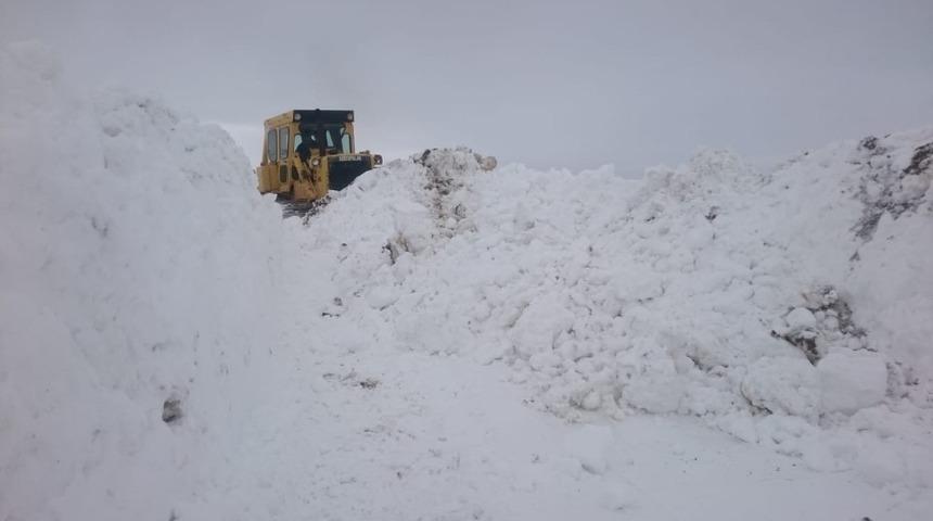 Adıyaman&rsquo;da 189 yerleşim birimine ulaşılamıyor