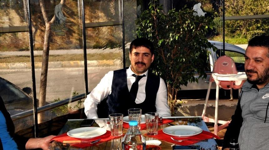 Cizrespor Başkanı Sefinç sporcularla yemekte bir araya geldi