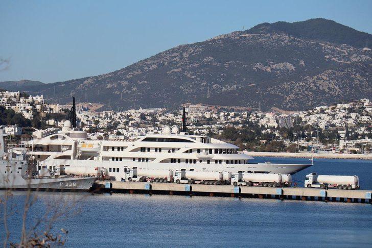 106 metrelik lüks yatı 8 tanker zor doldurdu  G5