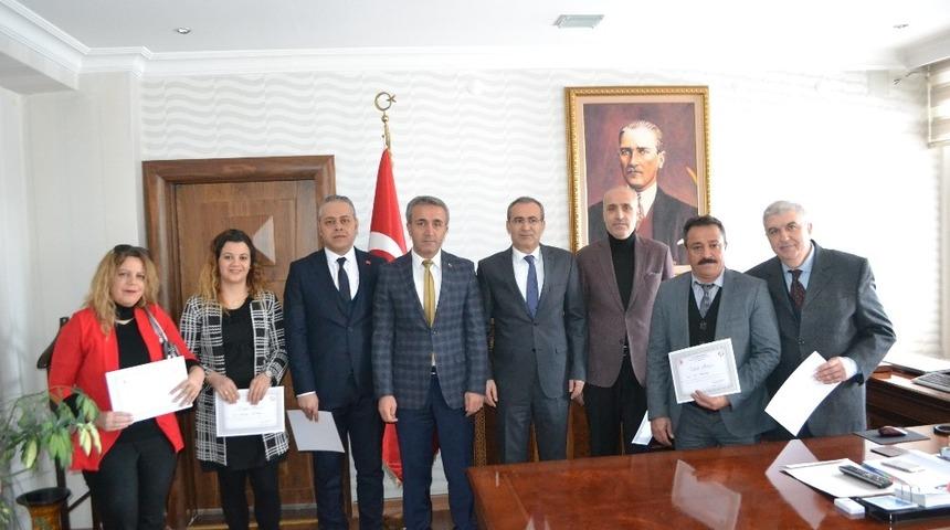 Palandöken tüketici hakem heyeti üyelerine takdir belgesi