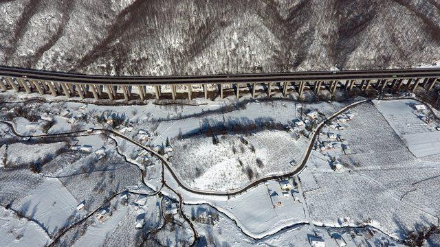 Bolu Dağı'nda eşsiz kar manzarası