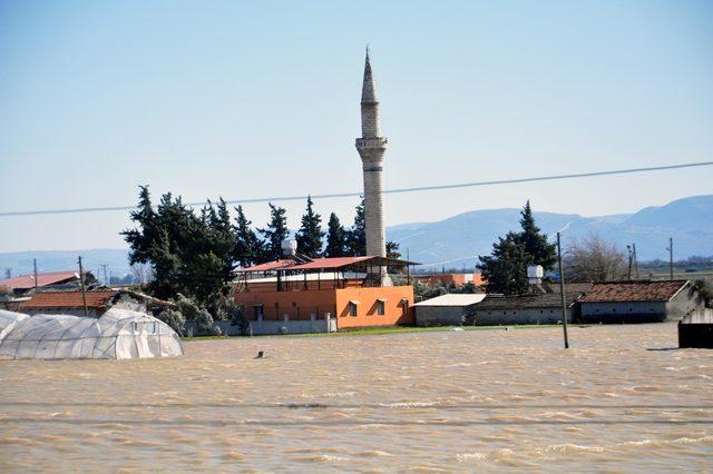 Amik Ovası sular altında