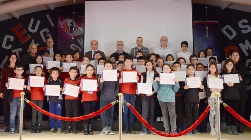 Minik öğrencilerden robotik kodlama başarısı