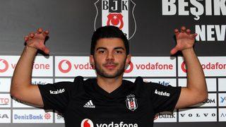 Beşiktaş Muhayer Oktay ile 4.5 yıllık sözleşme imzaladı