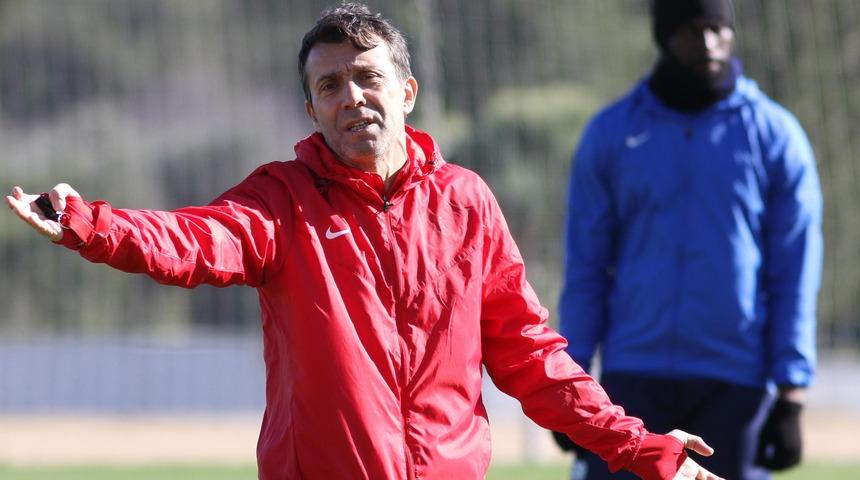 Bülent Korkmaz: UEFA Avrupa Ligi hayallerinin temellerini attık