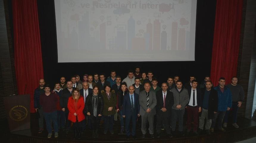 Düzce Üniversitesi’nin yenilikçi uygulaması açık ders başladı