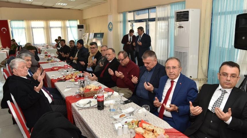 Başkan Ergün, Kırkağaçlı muhtarlarla buluştu