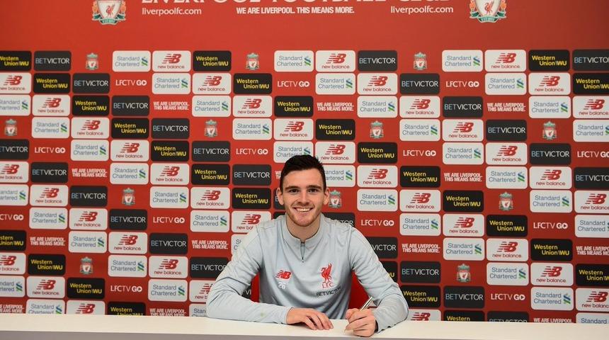 Liverpool Andy Robertson ile yeni s&ouml;zleşme imzaladı