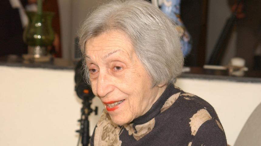 Sürgün edilen son Osmanlı hanedanı üyesi Bilun Hanımsultan hayatını kaybetti!