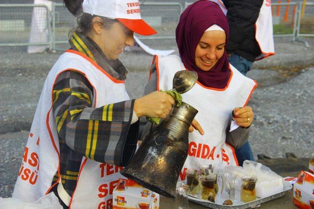 Önce işleri turşu yapmaktı, şimdi eylem yapmak oldu