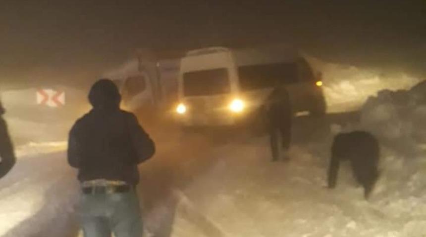 Tipiye yakalan vatandaşlar kurtardı