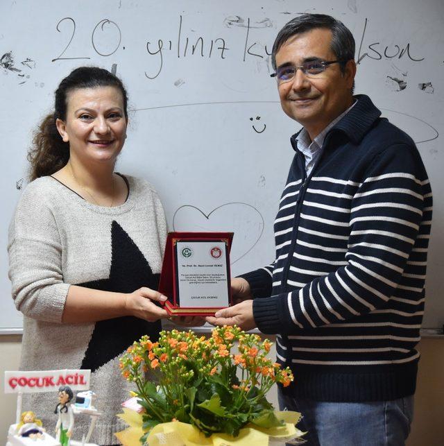 Balcalı Çocuk Acil kurucusu Prof. Dr.Yılmaz’a 20. yıl sürprizi