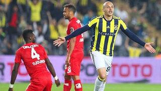 Aatif Chahechouhe Fenerbahçe'ye veda etti