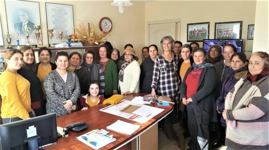 K&ouml;yl&uuml; kadınlar tarım ve turizm i&ccedil;in kolları sıvadılar