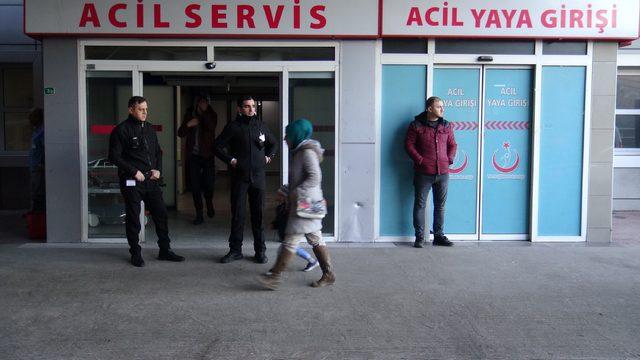 Arkadaşlarıyla sohbet ederken pencereden atlayan Elvan hemşire öldü