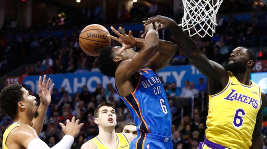 Los Angeles Lakers, Oklahoma City deplasmanında uzatmada g&uuml;ld&uuml;