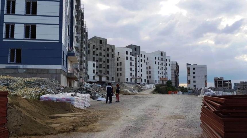 İzmit&rsquo;te ruhsatsız inşaat kalmıyor