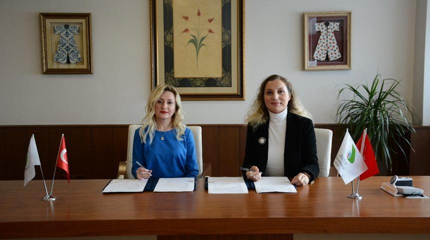 B&ouml;lgenin tıbbi bitkilerinden doğal sağlık &uuml;r&uuml;nleri &uuml;retmek i&ccedil;in protokol imzalandı