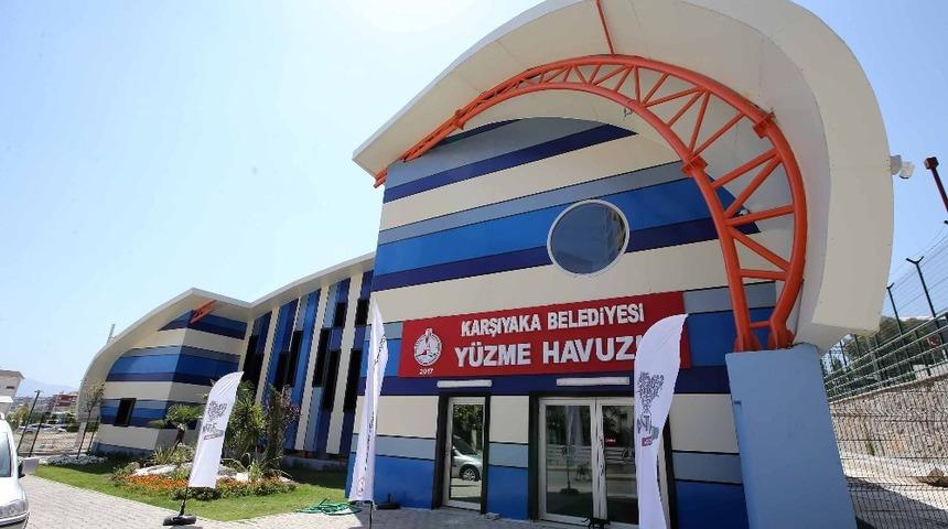Karşıyaka&rsquo;dan kadınlara &uuml;cretsiz y&uuml;zme kursu