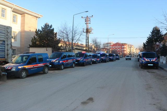 Afyonkarahisar'daki uyuşturucu operasyonu şüphelileri adliyede