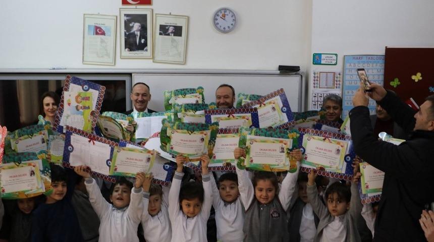 Kırıkkale&rsquo;de 49 bin 77 &ouml;ğrenci karne aldı