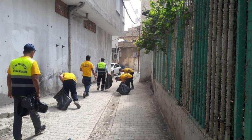 Cizre&rsquo;de belediye ekiplerinden hummalı temizlik &ccedil;alışması