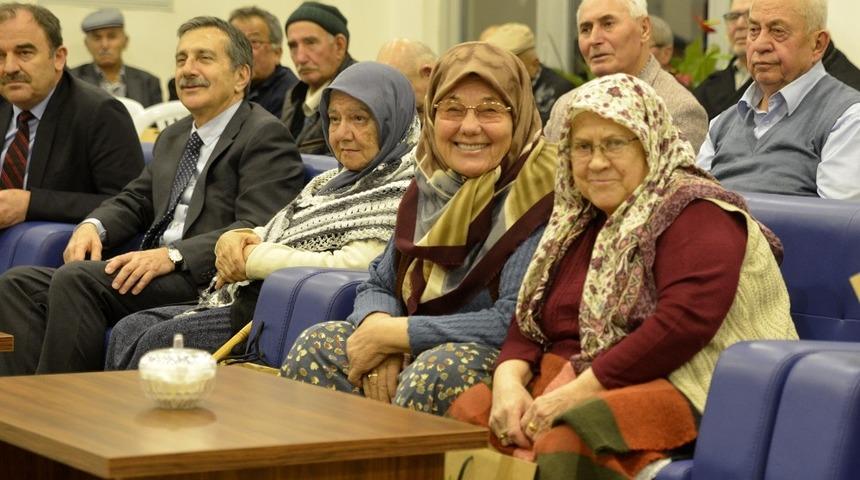 Başkan Ata&ccedil; huzurevi sakinleriyle buluştu