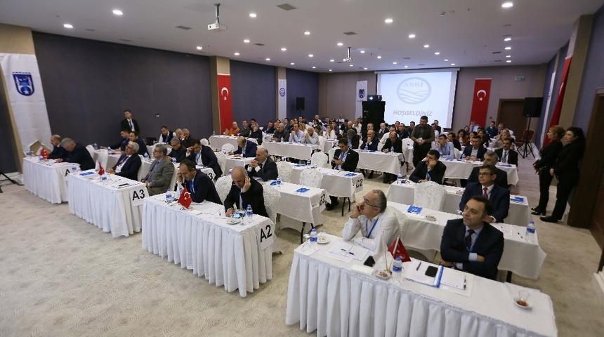 Keleş, ASKİ tarafından d&uuml;zenlenen istişare toplantısına katıldı