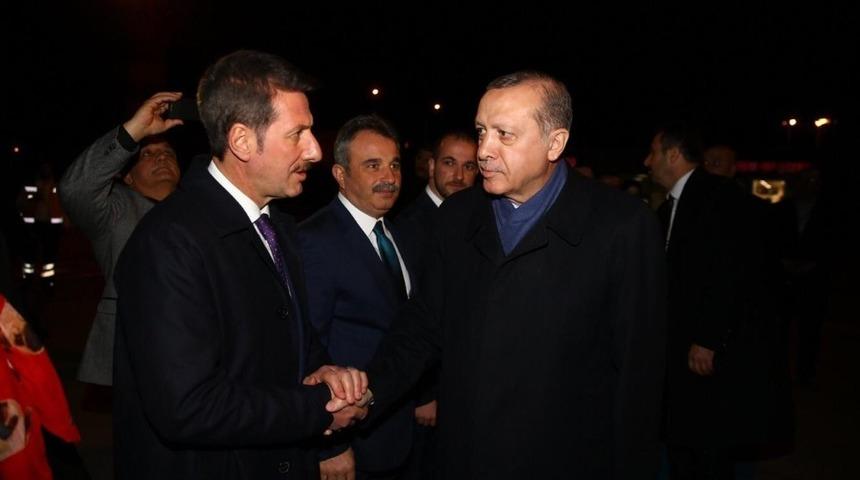 Başkan Tok: &ldquo;G&ouml;n&uuml;l belediyeciliğiyle vatandaşımızı kucaklayan bir anlayışı s&uuml;rd&uuml;r&uuml;yoruz"