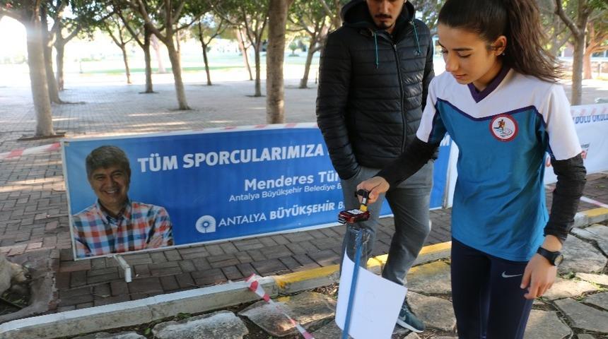 Okullar Ligi&rsquo;nde oryantiring fırtınası