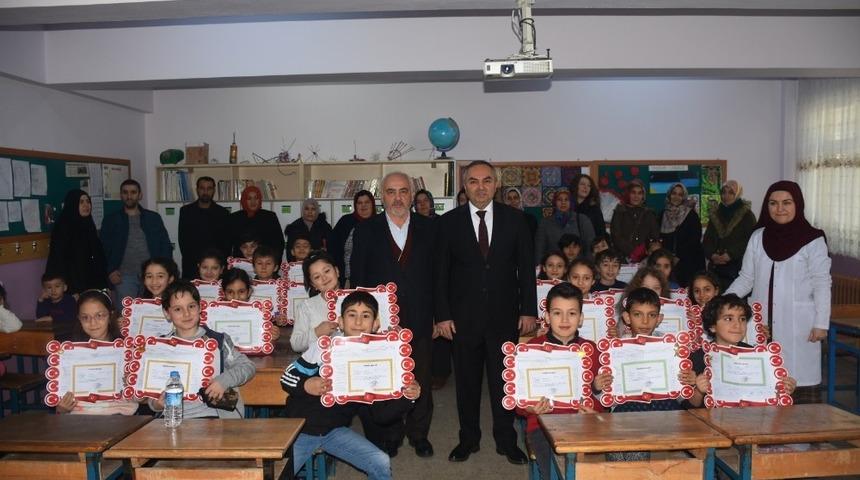 Başkan Dursun Ay&rsquo;dan &ouml;ğrencilere &ldquo;Tatili g&uuml;zel değerlendirin&rdquo; tavsiyesi