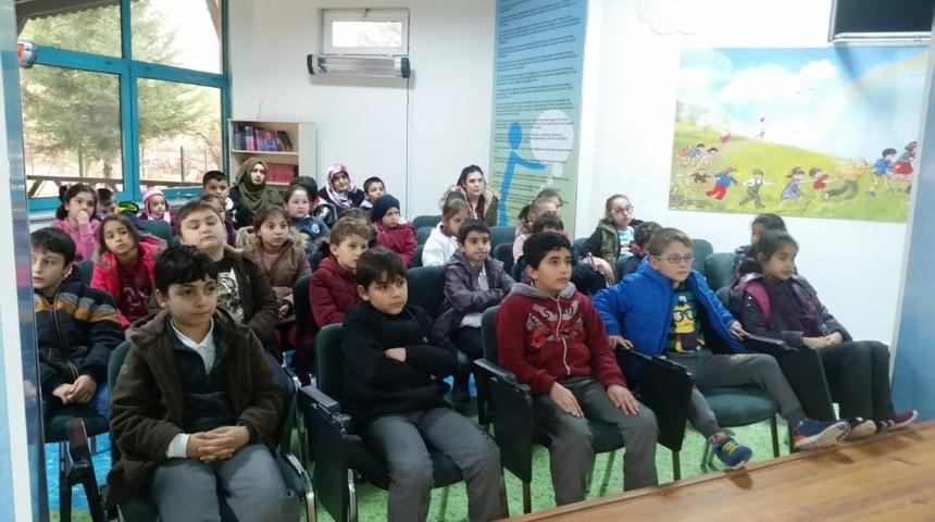 5 bin &ccedil;ocuğa hakları anlatıldı