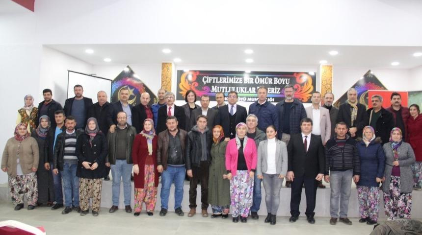 Tarım ve Orman İl M&uuml;d&uuml;rl&uuml;ğ&uuml;&rsquo;nden &Ccedil;an&rsquo;da &ccedil;ift&ccedil;ilere seminer