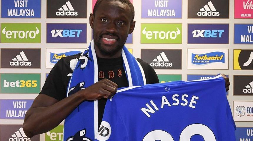 Oumar Niasse, Cardiff City'e kiralandı