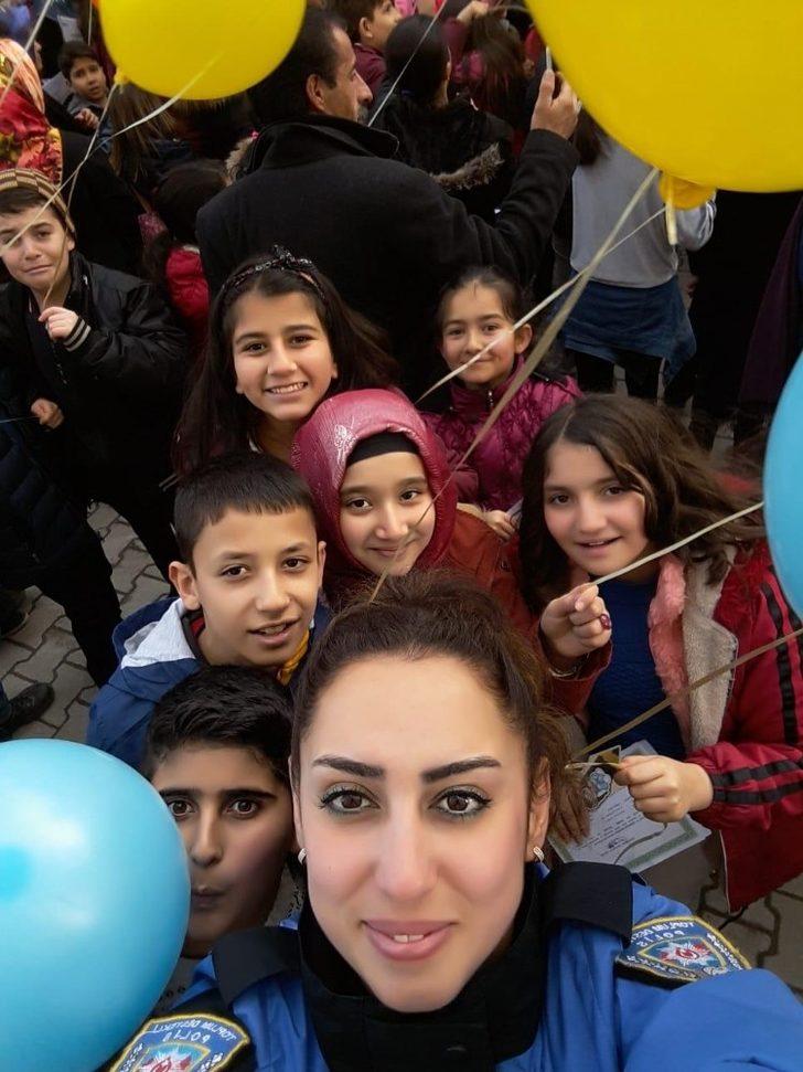 Cumhuriyet Ortaokulu’nda karne heyecanı G5