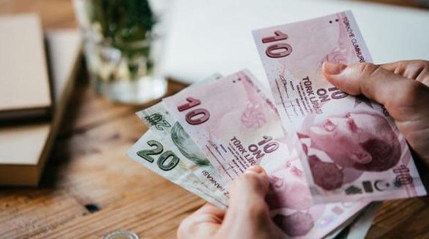 Yargıtay'dan emsal olacak karar! Anneler de nafaka parası ödeyecek