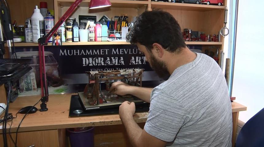 Oyuncak arabaları eskitip satıyor