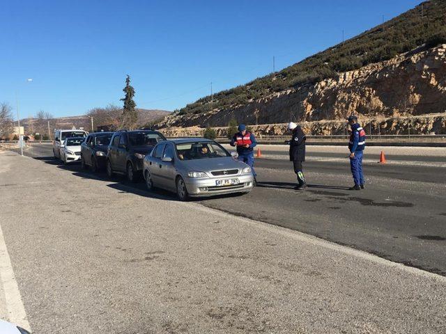 Jandarma ve Polis’ten hava destekli denetim