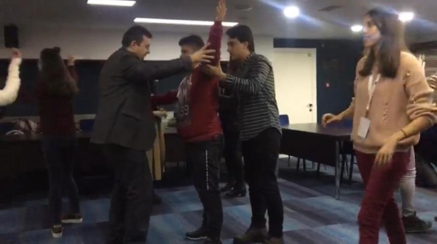 Yabancı &ouml;ğrencilerin sema imtihanı