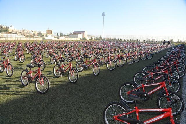 Kilis’te haftada 2 bin bisiklet dağıtılıyor