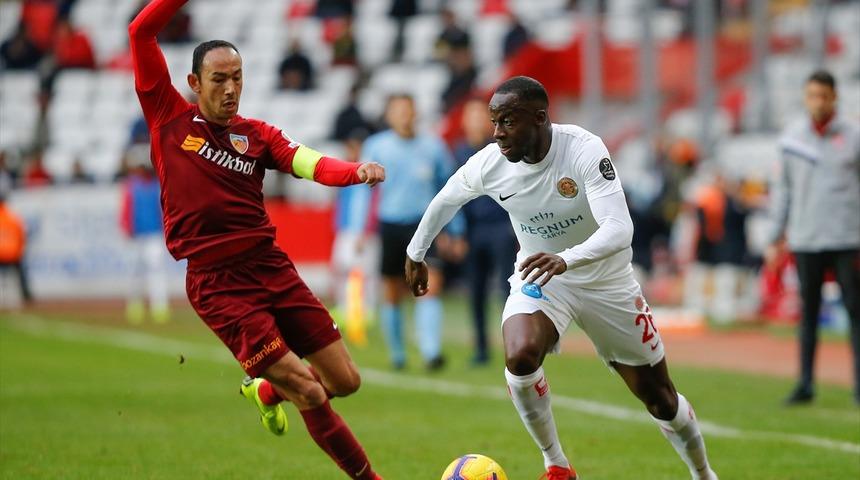 Antalyaspor 0 - 0 İstikbal Mobilya Kayserispor