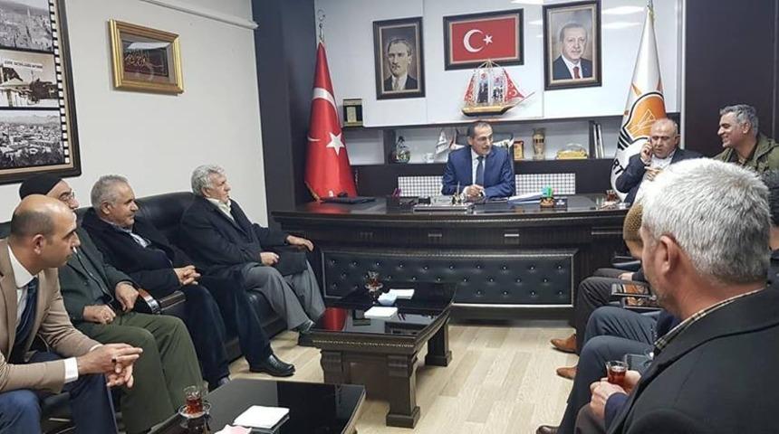 Başkan Dağtekin vatandaşları dinliyor