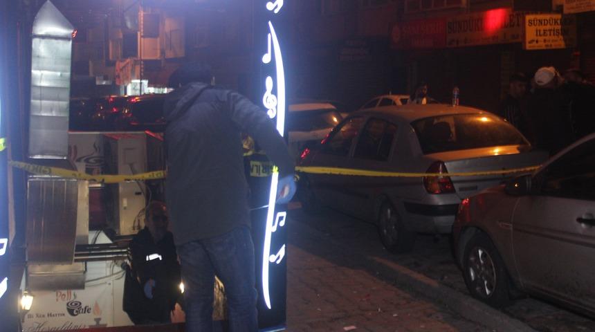 İstanbul'da silah sesleri! Polis delil topladığı sırada sokak tekrar karıştı