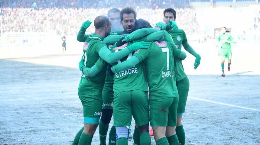 Konyaspor, Erzurum'da kışı yaza &ccedil;evirdi: 1-2