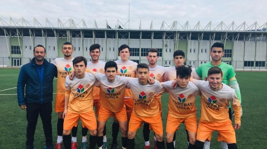 Devrekspor kendi sahasından mağlup ayrıldı