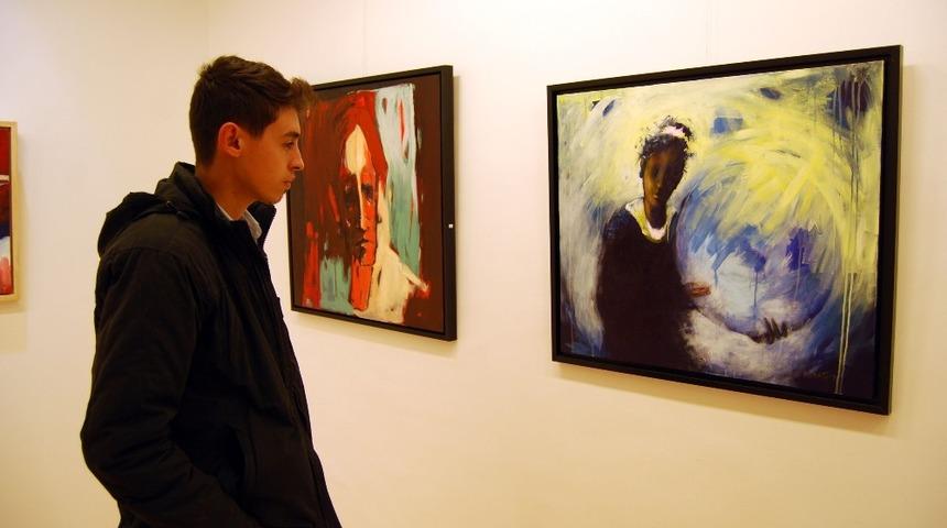 Ressam Murat Oğuz&rsquo;un sergisi