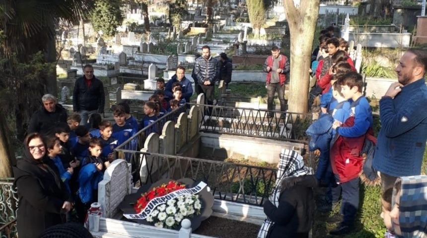 Badalıoğlu mezarı başında anıldı