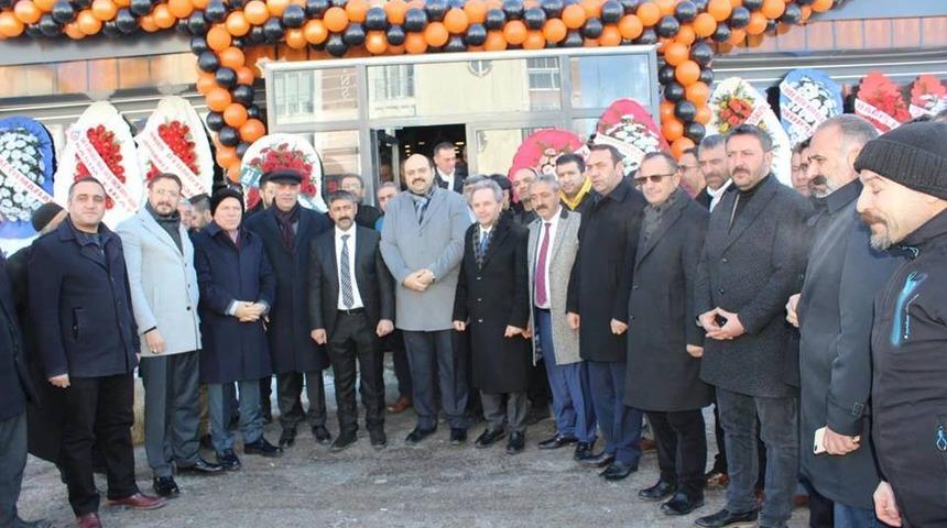 Aziziye&rsquo;de kafe a&ccedil;ılışı