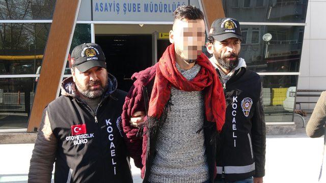 Bilgisayar yerine çakıl taşı göndermek isterken yakalandılar